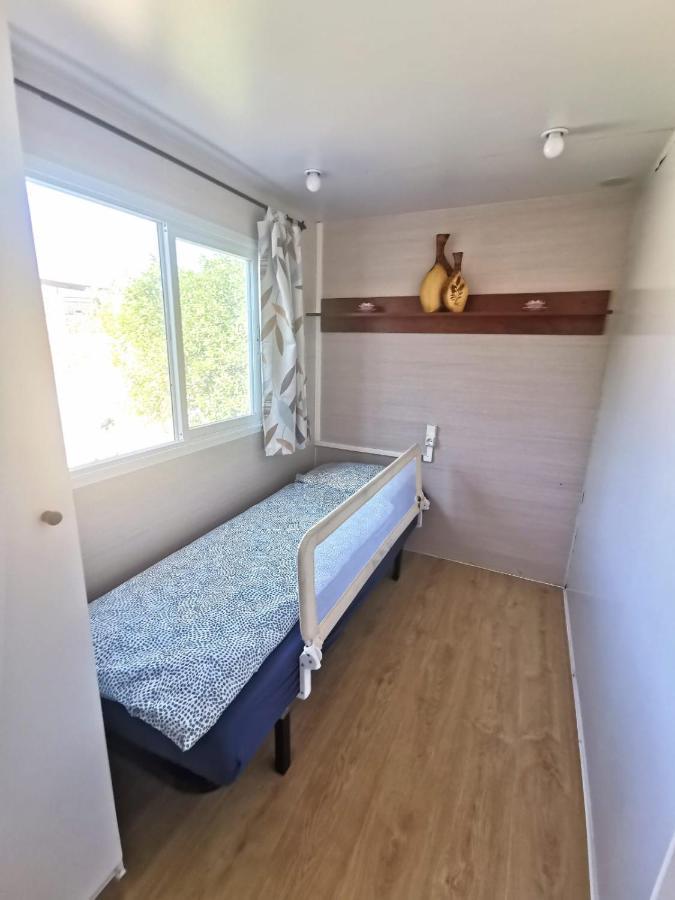 Casa Azul-Tiny House With Fantastic View, Big Outdoor Space And Pool シルヴェス エクステリア 写真